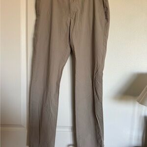 Vineyard Vines Men's Khaki Chinos